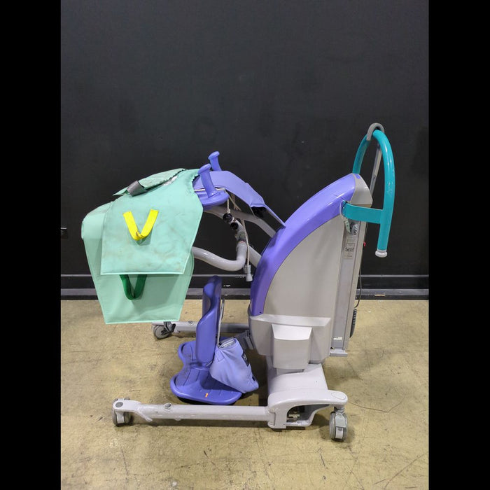 Arjo Huntleigh Sara Plus Sit-to-stand Patient Lift With Handset & Sling - used medical equipment - image 2