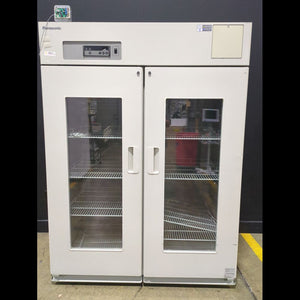 PANASONIC MPR-1411-PA 2-DOOR GLASS-FRONT LAB REFRIGERATOR W/ WIRE SHELVES