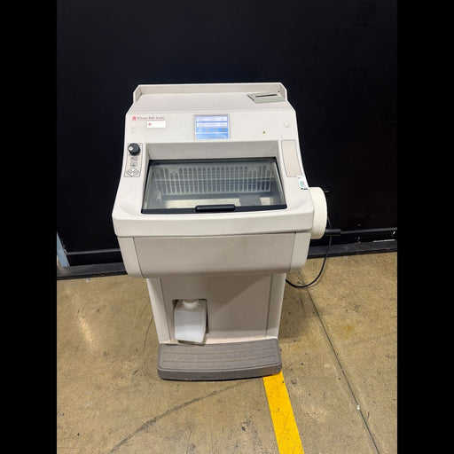 Sakura Tissue-tek CRYO3 Plus Cryostat With Handwheel - used medical equipment - image 1
